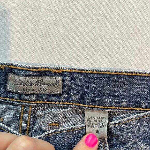 Eddie‎ Bauer Jeans Womens Size 10 Blue Denim Dark Wash Mid Rise Capri Cropped - Picture 3 of 4